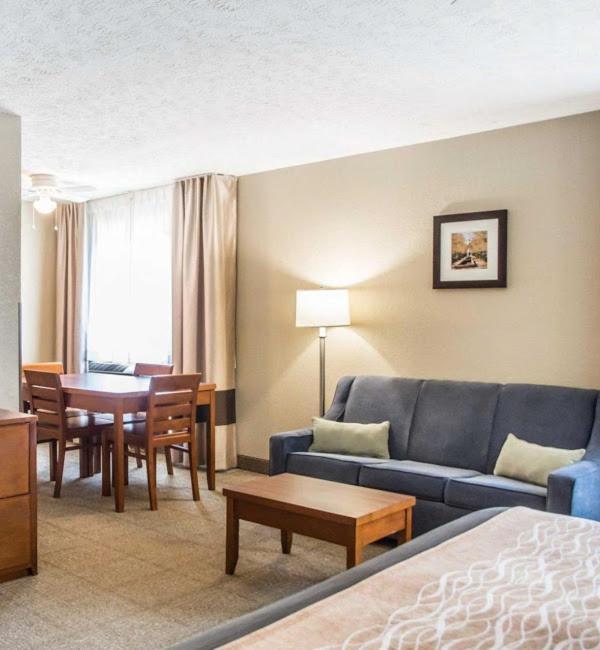 Comfort Inn Bellefontaine Εξωτερικό φωτογραφία